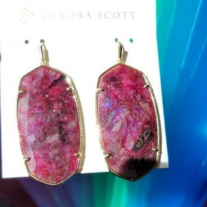 Kendra Scott Faceted Danielle Earrings Raspberry Labradorite in Gold